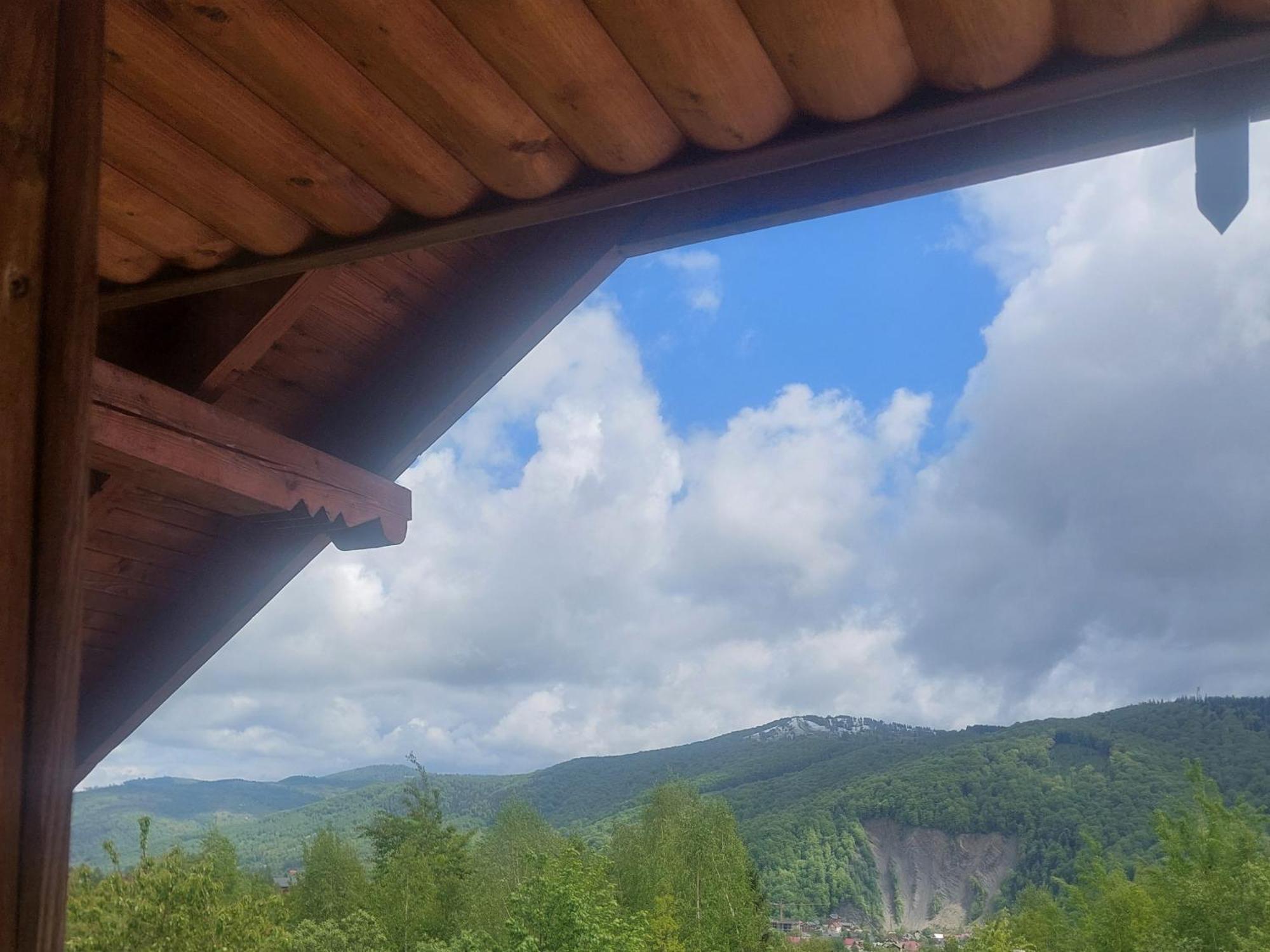 Villa Gold Yaremche Exterior photo